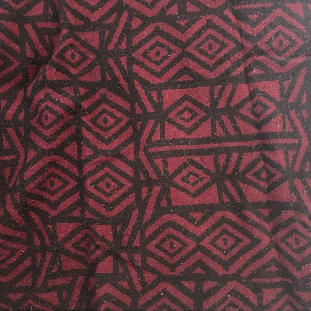 Aritzia scarf - Picture 2 of 2